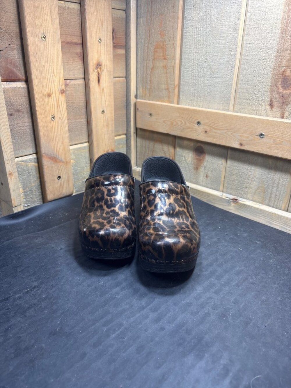 Dansko Leopard Print Patent Leather Slip On Clogs, Womens Size 38 EU 7.5-8 US